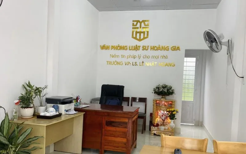 Luật sư Lê Nhật Hoàng