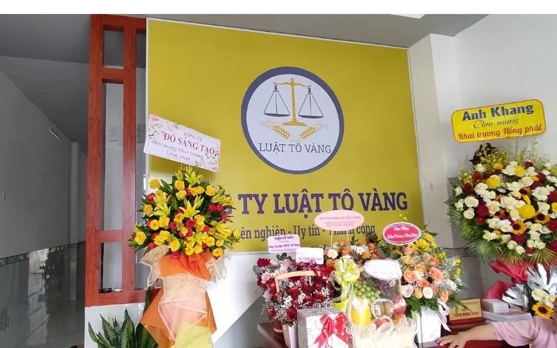 Công ty luật Tô Vàng