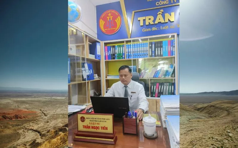 Luật sư Trần Ngọc Tiến